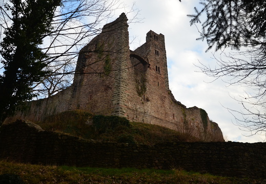 Ruine Schauenburg - pokazuje zdjęcia w głównym katalogu albumu Ruine Schauenburg